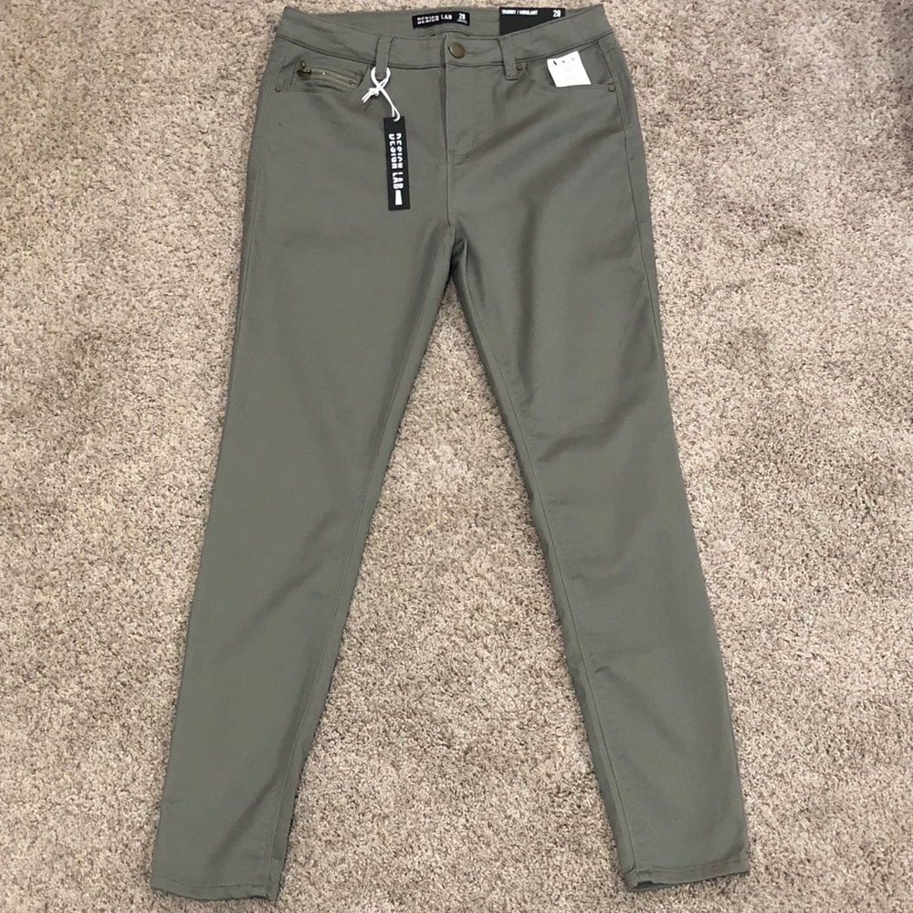 NWT Olive Green Design Lab Pants - Size 28